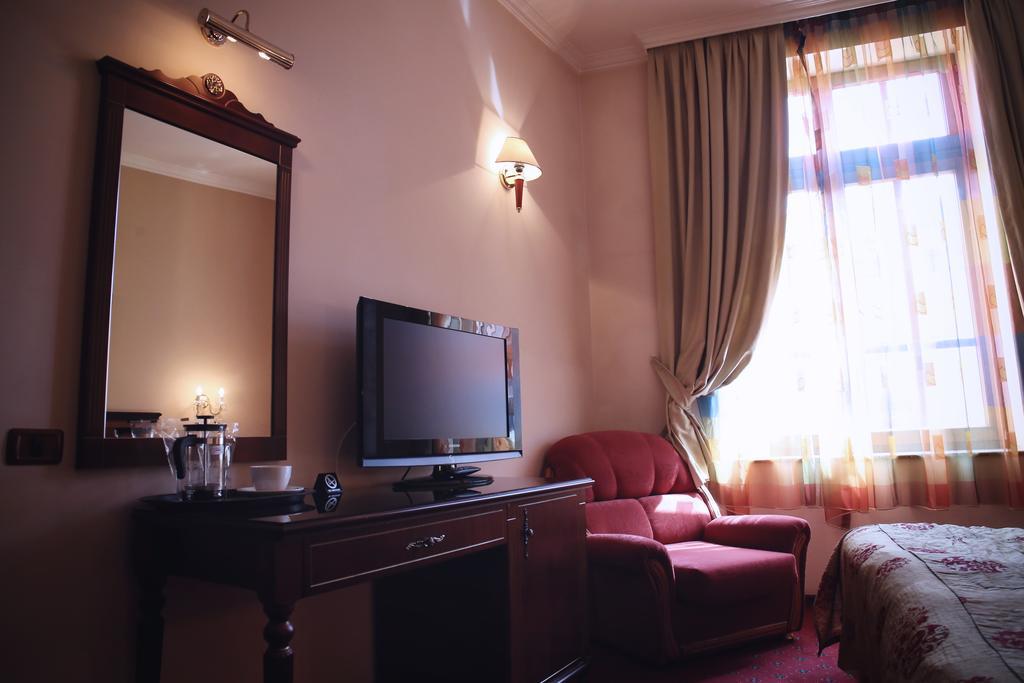 Hotel Millenium 비톨라 외부 사진