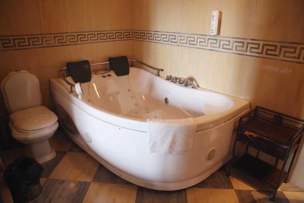Hotel Millenium 비톨라 외부 사진